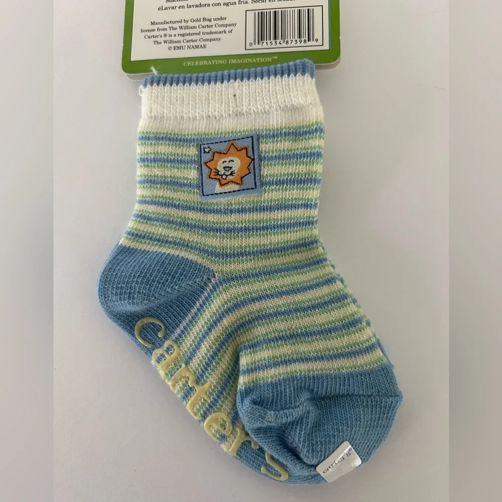 🦋 5/$25 - Carter’s Striped Socks - Size 3/4 for 3-12 Months (Shoe Size 0-1)